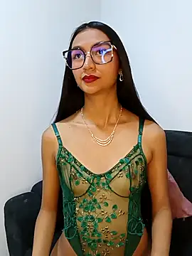 Snapshot of BellaaJonnes chatting on 12.05.25 BellaaJonnes online show from 12.05.25