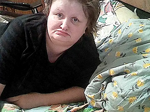 Snapshot of natalya4312 chatting on 12.19.25 natalya4312 online show from 12.19.25