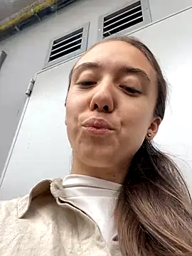 Snapshot of CristinaSw chatting on 12.14.25 CristinaSw online show from 12.14.25