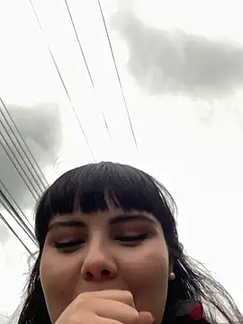 Snapshot of Yuliks_ chatting on 12.02.25 Yuliks online show from 12.02.25