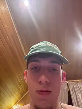 Snapshot of Rabizoon chatting on 12.20.25 Rabizoon online show from 12.20.25