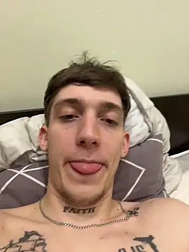 Snapshot of Rabizoon chatting on 02.21.26 Rabizoon online show from 02.21.26