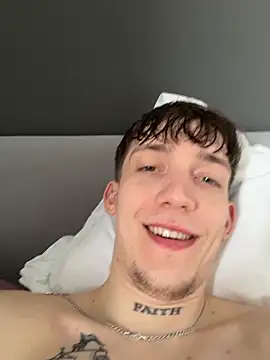 Snapshot of Rabizoon chatting on 02.22.26 Rabizoon online show from 02.22.26