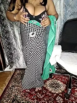 Curvy Pooja online show from 07.03.26