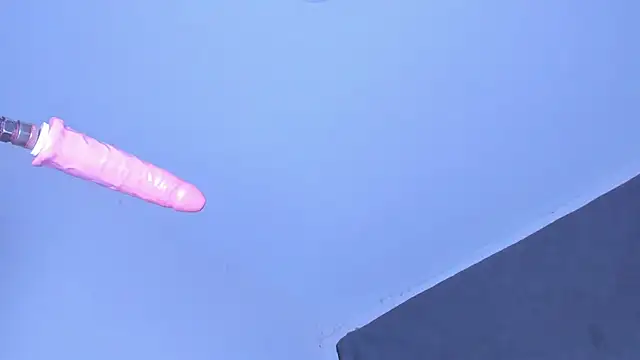 sophie 1  online show from 02.05.26