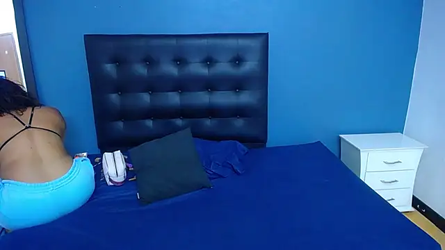 Snapshot of naughty_bigass_18 chatting on 12.03.25 naughty bigass 18 online show from 12.03.25