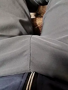 Snapshot of bigdick2299 chatting on 12.19.25 bigdick2299 online show from 12.19.25