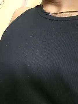 Snapshot of bigdick2299 chatting on 03.18.26 bigdick2299 online show from 03.18.26