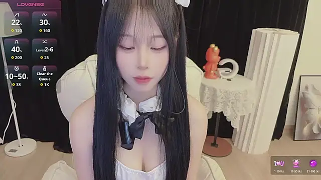 Snapshot of -Annababy chatting on 06.19.26 -Annababy online show from 06.19.26