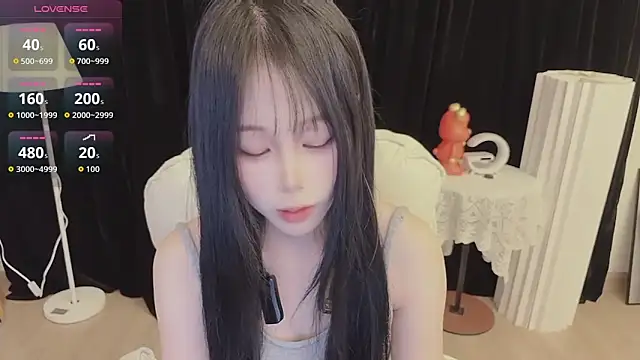 Snapshot of -Annababy chatting on 06.22.26 -Annababy online show from 06.22.26