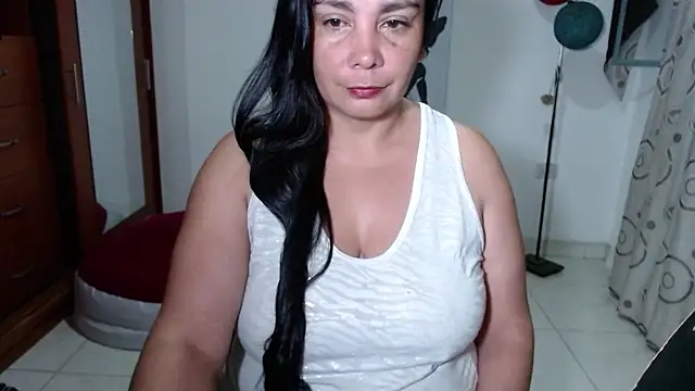 vivian-milf online show from 05.01.26