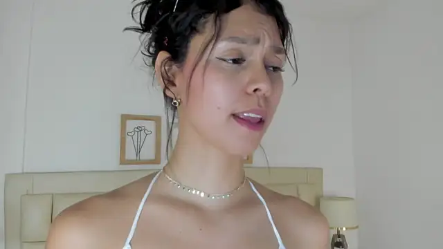 Snapshot of gaby_smit__ chatting on 06.16.26 gaby smit online show from 06.16.26