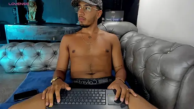 Brand Collins online show from 12.18.25