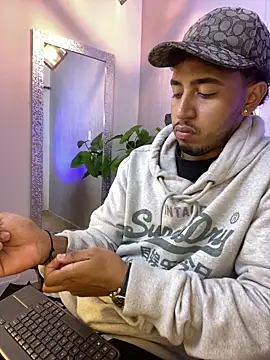 Brand Collins online show from 04.22.26