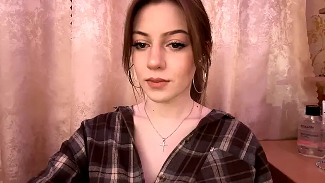 Snapshot of SoonMoilanen chatting on 12.17.25 SoonMoilanen online show from 12.17.25