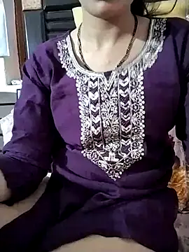 RASHMI SHARMA9 online show from 06.25.26