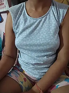 RASHMI SHARMA9 online show from 07.03.26