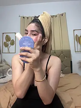 Snapshot of SofiaHarison chatting on 12.01.25 SofiaHarison online show from 12.01.25