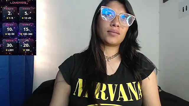 Snapshot of kanroji_mitsuri_08 chatting on 11.25.25 kanroji mitsuri 08 online show from 11.25.25