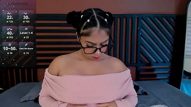 luna cute   online show from 02.09.26