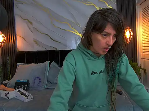 Dark Dominika online show from 05.04.26