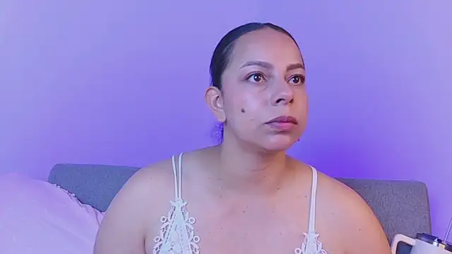 jimena chic1 online show from 07.26.26