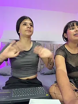 ZafiraNavarro online show from 04.26.26