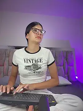 ZafiraNavarro online show from 05.09.26