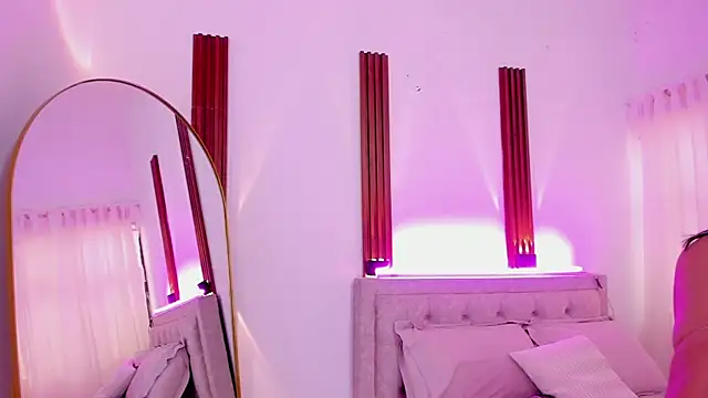 DakottaBluu online show from 12.04.25