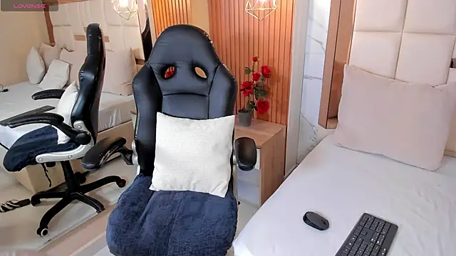 samantha quinnn online show from 01.08.26