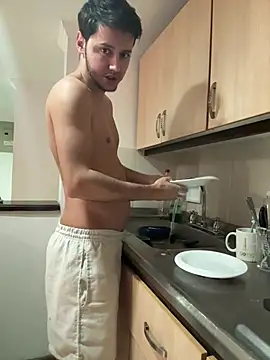 RicoValen online show from 02.22.26