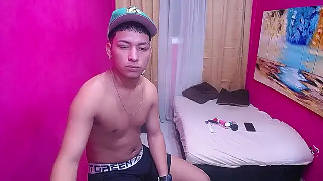 twinks fuck online show from 03.12.26