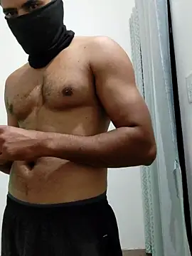 Snapshot of Amit22122 chatting on 12.01.25 Amit22122 online show from 12.01.25