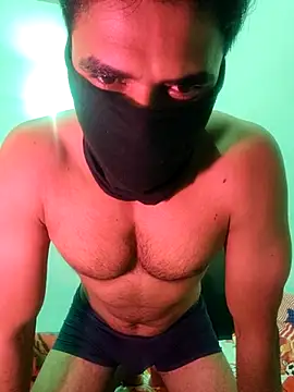 Snapshot of Amit22122 chatting on 12.15.25 Amit22122 online show from 12.15.25