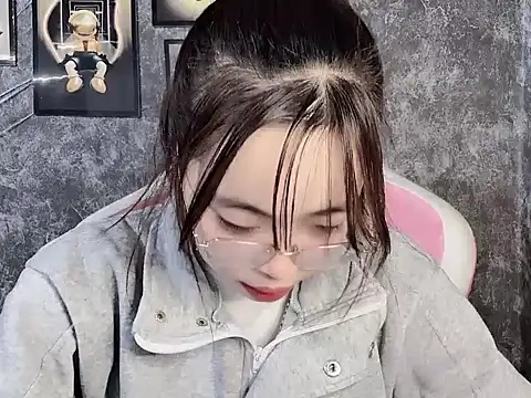 Aria5999 online show from 11.30.25