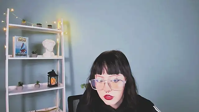 mira cool  online show from 11.30.25