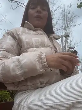 Zoe mayers online show from 05.03.26