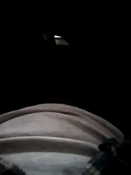 Snapshot of erdestruttor18 chatting on 12.05.25 erdestruttor18 online show from 12.05.25