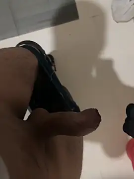 Snapshot of your_playboy_00 chatting on 02.21.26 your playboy 00 online show from 02.21.26