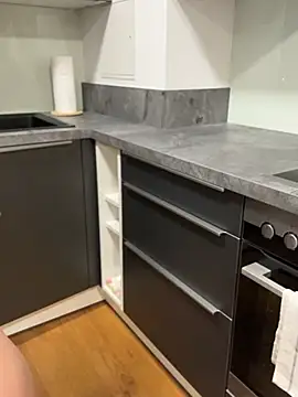 yourgirlkate online show from 02.12.26