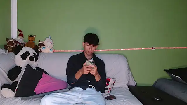 murb xxx online show from 12.15.25