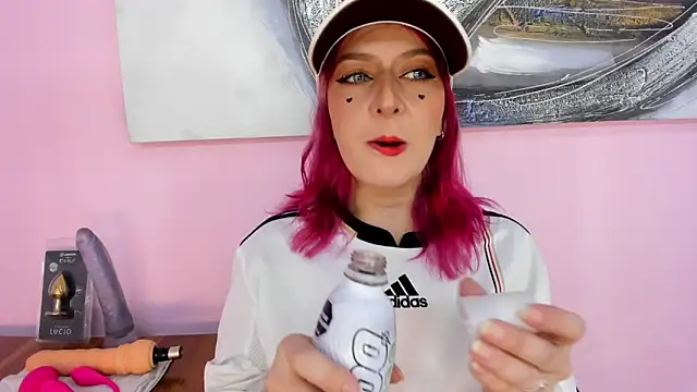 samanta-fox online show from 12.16.25