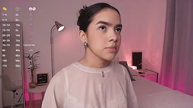 fluffycurls online show from 02.15.26