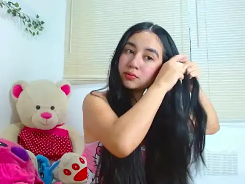 SiennaLorens online show from 02.27.26