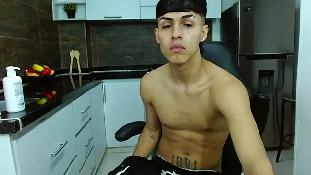 Ethan Jamees online show from 03.05.26