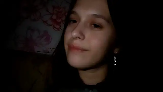 Snapshot of SophieHazely chatting on 11.29.25 SophieHazely online show from 11.29.25