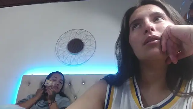 Snapshot of sharon_and_sharit chatting on 12.16.25 sharon and sharit online show from 12.16.25