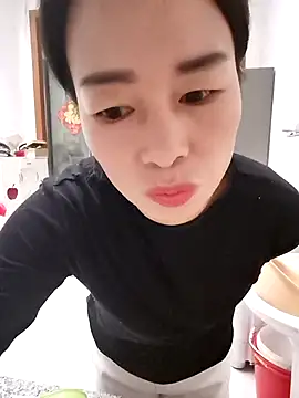 mimi2052 online show from 12.16.25