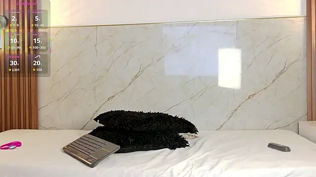 Snapshot of Little_michiko chatting on 12.20.25 Little michiko online show from 12.20.25