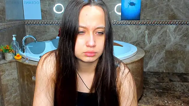 Carolina-sky online show from 02.05.26